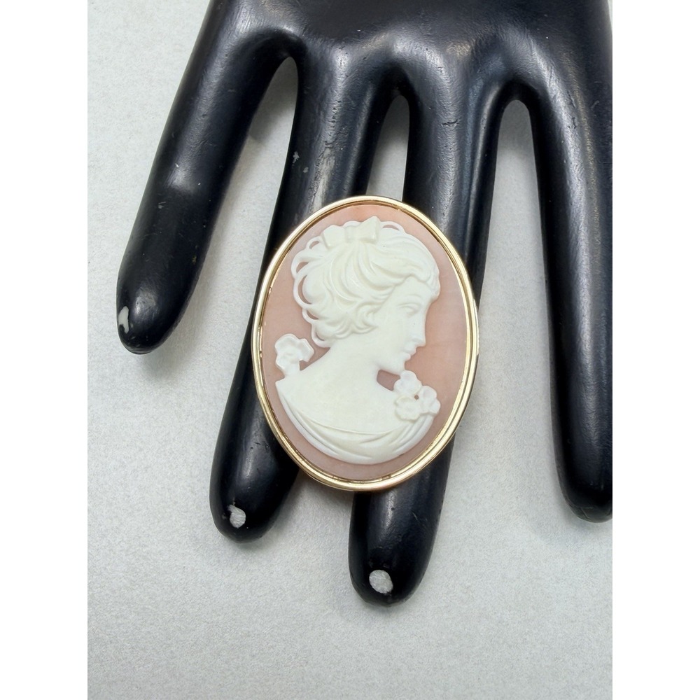 Vintage Cameo Brooch Gold Tone Oval Lady Portrait Pin Victorian Revival Style
